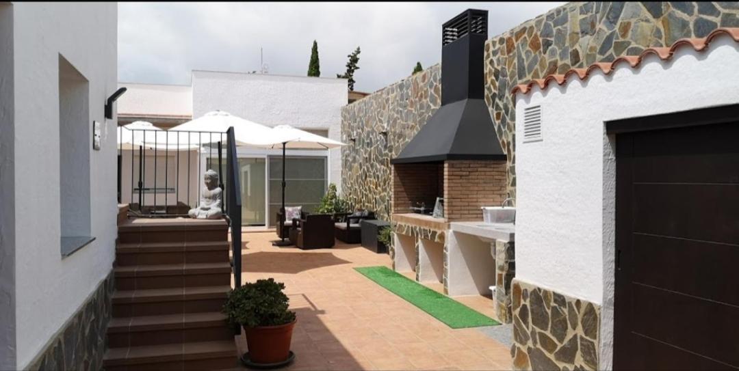 Lo Trabucador Casa Nueva En El Corazon Del Delta Villa El Poblenou del Delta Exterior photo